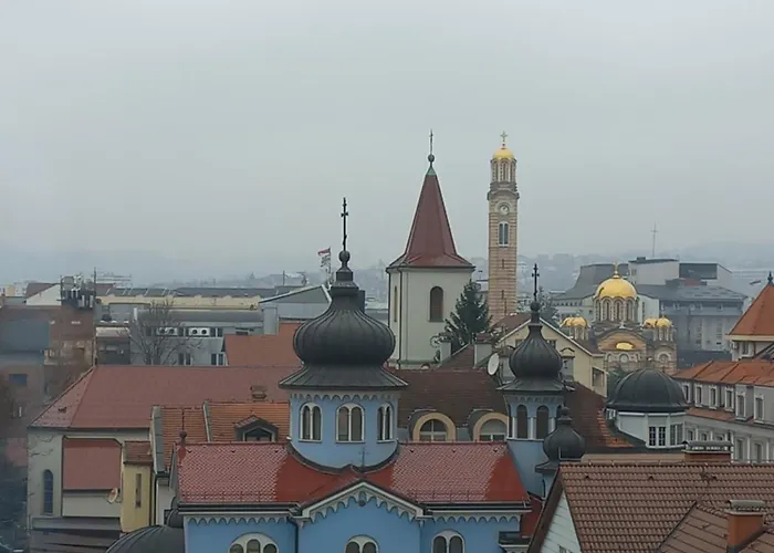 Mina * 巴尼西卢卡